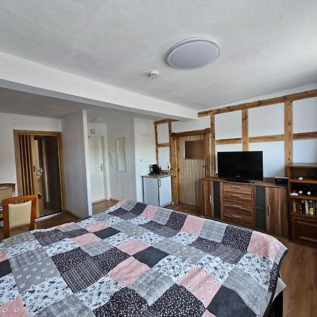 Ferienwohnung In Stadtroda ภายนอก รูปภาพ